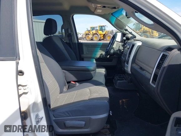 2009 Dodge 1500 SLT with VIN 1D3HV13T69S792700, listed as a IAAI auction lot 42180236 with 171,152 mi miles. Bid and sale history available at carsss.com. Image 5.
