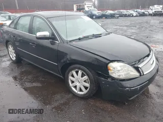 2005 Ford Five Hundred Limited with VIN 1FAHP28195G203299, listed as a IAAI auction lot 41845157 with 130,083 mi miles. Bid and sale history available at carsss.com. Image 1.
