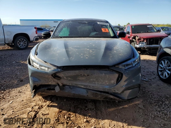 2023 Ford Mustang Mach-E Premium z VIN 3FMTK3R78PMA26955, wystawiony jako Copart lot #50068925 z przebiegiem 41 851 mil mil oraz Szkoda całkowita • Salvage title. Historia ofert i sprzedaży dostępna na DreamBid. Obrazek 5.
