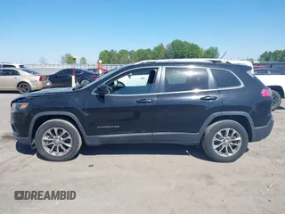 2019 Jeep Cherokee Latitude Plus with VIN 1C4PJMLX4KD238263, listed as a IAAI auction lot 42017221 with 37,187 mi miles and . Bid and sale history available at DreamBid. Image 14.