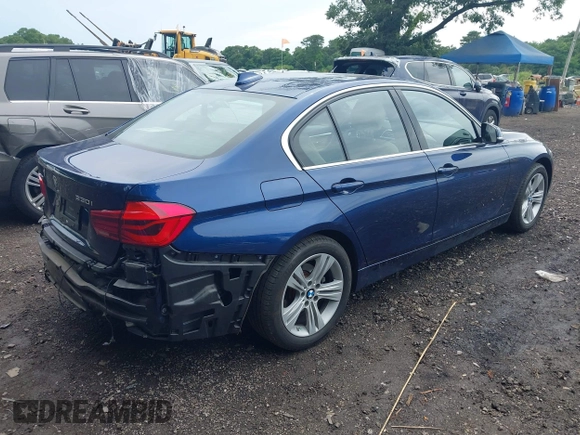2018 BMW 3 Series 330i xDrive with VIN WBA8D9C52JA608243, listed as a IAAI auction lot 42630988 with 48,015 mi miles and . Bid and sale history available at DreamBid. Image 4.