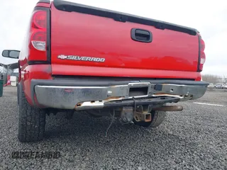 2006 Chevrolet Silverado 1500 LT1 with VIN 1GCEC19T26Z151569, listed as a IAAI auction lot 41817845 with 182,706 mi miles and . Bid and sale history available at DreamBid. Image 6.