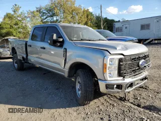 2023 Ford F-350 z VIN 1FD8W3FN2PEC67879, wystawiony jako Copart lot #47778695 z przebiegiem 12 271 mil mil oraz Szkoda całkowita • Salvage title. Historia ofert i sprzedaży dostępna na DreamBid. Obrazek 4.