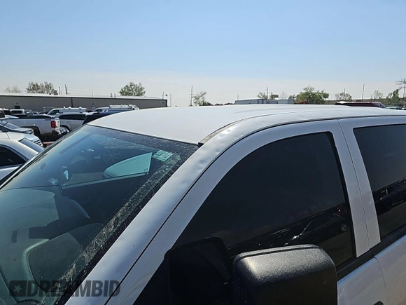 2018 GMC Sierra 2500HD z VIN 1GT12REY2JF110824, wystawiony jako IAAI lot #42302032 z przebiegiem 181 195 mil mil oraz . Historia ofert i sprzedaży dostępna na DreamBid. Obrazek 1.