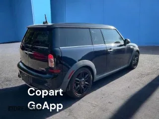 2011 MINI Clubman S z VIN WMWZG3C59BTY31250, wystawiony jako Copart lot #48608435 z przebiegiem 126 025 mil mil oraz Szkoda całkowita • Salvage title. Historia ofert i sprzedaży dostępna na DreamBid. Obrazek 4.