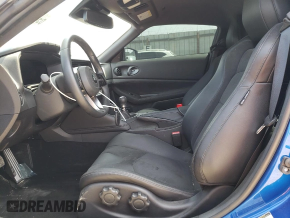 2023 Nissan Z Performance z VIN JN1BZ4BH4PM312028, wystawiony jako Copart lot #69381994 z przebiegiem 7 788 mil mil oraz Szkoda całkowita • Salvage title. Historia ofert i sprzedaży dostępna na DreamBid. Obrazek 7.