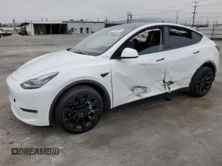 2022 Tesla Model Y Long Range z VIN 7SAYGDEE3NF481660, wystawiony jako Copart lot #54398215 z przebiegiem 48 587 mil mil oraz Szkoda całkowita • Salvage title. Historia ofert i sprzedaży dostępna na DreamBid. Obrazek 1.