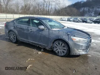 2014 Kia Cadenza Premium with VIN KNALN4D78E5124117, listed as a Copart auction lot 45187345 with 110,781 mi miles and Salvage Title. Bid and sale history available at carsss.com. Image 4.