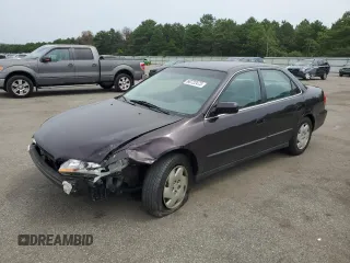 1998 Honda Accord LX z VIN 1HGCG1649WA016310, wystawiony jako Copart lot #60722473 z przebiegiem Nie podano mil oraz Nie do naprawy • Non repairable. Historia ofert i sprzedaży dostępna na DreamBid. Obrazek 1.