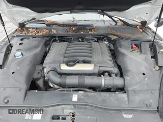 2016 Porsche Cayenne Turbo S E-Hybrid with VIN WP1AA2A27GLA09458, listed as a IAAI auction lot 42570474 with 97,820 mi miles and . Bid and sale history available at DreamBid. Image 10.
