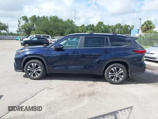 2023 Toyota Highlander L with VIN 5TDKDRBH5PS039744, listed as a IAAI auction lot 42776603 with 15,840 mi miles and . Bid and sale history available at DreamBid. Image 14.