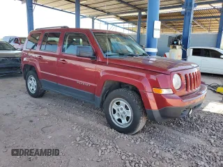 2013 Jeep Patriot Sport z VIN 1C4NJRBB8DD271392, wystawiony jako Copart lot #53520255 z przebiegiem 147 327 mil mil oraz Czysty tytuł • Clean title. Historia ofert i sprzedaży dostępna na DreamBid. Obrazek 4.