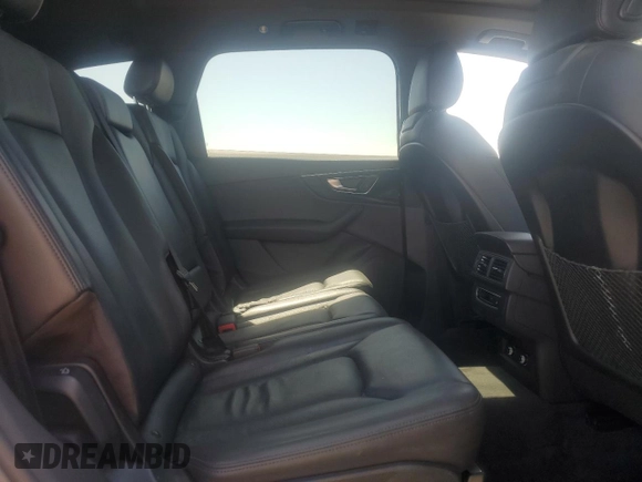 2019 Audi Q7 Premium с VIN WA1AAAF71KD031811, выставлен на аукционе Copart как лот 62885825 с пробегом 55 718 миль миль и Списание • Salvage title. История ставок и продаж доступна на DreamBid. Изображение 11.