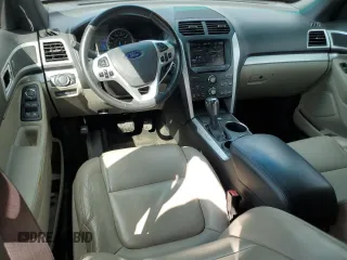 2013 Ford Explorer XLT z VIN 1FM5K7D80DGB81456, wystawiony jako Copart lot #56391335 z przebiegiem 133 204 mil mil oraz Szkoda całkowita • Salvage title. Historia ofert i sprzedaży dostępna na DreamBid. Obrazek 8.