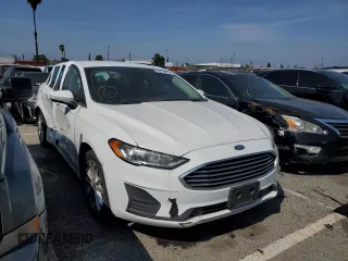 2019 Ford Fusion SE with VIN 3FA6P0HD8KR284242, listed as a Copart auction lot 53744275 with 44,341 mi miles and Salvage Title. Bid and sale history available at carsss.com. Image 4.