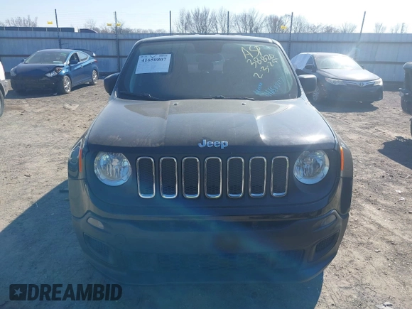 2018 Jeep Renegade Sport с VIN ZACCJBAB6JPH85612, выставлен на аукционе IAAI как лот 41650807 с пробегом 87 082 миль миль и . История ставок и продаж доступна на DreamBid. Изображение 12.
