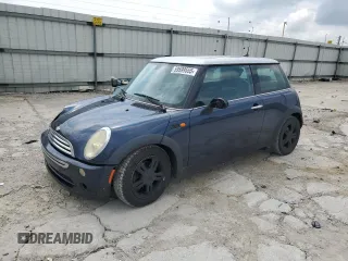 2006 MINI Hardtop z VIN WMWRC33536TK17795, wystawiony jako Copart lot #59599555 z przebiegiem 209 223 mil mil oraz Szkoda całkowita • Salvage title. Historia ofert i sprzedaży dostępna na DreamBid. Obrazek 1.