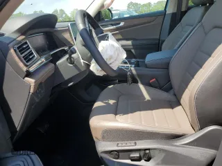 2025 Volkswagen Atlas SEL with VIN 1V2BR2CA9SC542132, listed as a Copart auction lot 55253345 with 949 mi miles and Salvage title. Bid and sale history available at DreamBid. Image 7.