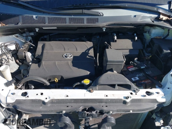 2012 Toyota Sienna with VIN 5TDZK3DC7CS270240, listed as a IAAI auction lot 40539452 with 92,738 mi miles. Bid and sale history available at carsss.com. Image 10.