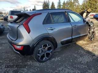 2024 Kia Niro EX Touring with VIN KNDCR3LE0R5138438, listed as a Copart auction lot 44363465 with 0 mi miles and Salvage Title. Bid and sale history available at carsss.com. Image 3.