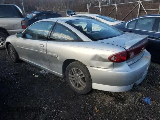 2005 Chevrolet Cavalier LS Sport with VIN 1G1JH12F457183186, listed as a Copart auction lot 83019584 with 141,143 mi miles and Salvage Title. Bid and sale history available at carsss.com. Image 2.