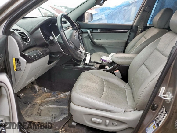 2015 Kia Sorento SX with VIN 5XYKW4A78FG564878, listed as a Copart auction lot 86827054 with 166,215 mi miles and Clean title. Bid and sale history available at DreamBid. Image 7.