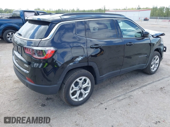 2025 Jeep Compass Latitude с VIN 3C4NJDBN9ST569440, выставлен на аукционе IAAI как лот 42098482 с пробегом 2 575 миль миль и . История ставок и продаж доступна на DreamBid. Изображение 4.