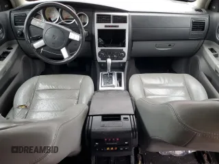 2006 Dodge Magnum z VIN 2D8GZ57226H348199, wystawiony jako Copart lot #57890235 z przebiegiem 205 057 mil mil oraz Tytuł czysty. Historia ofert i sprzedaży dostępna na DreamBid. Obrazek 8.