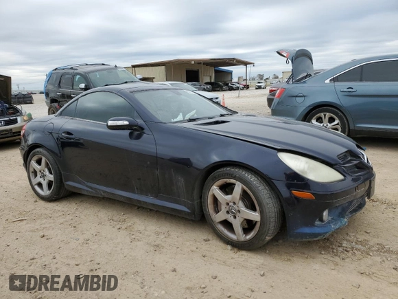 2006 Mercedes-Benz SLK 350 с VIN WDBWK56F56F105831, выставлен на аукционе Copart как лот 88789115 с пробегом 149 421 миль миль и Списание • Salvage title. История ставок и продаж доступна на DreamBid. Изображение 4.