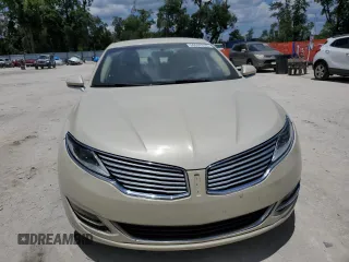 2014 Lincoln MKZ with VIN 3LN6L2G96ER817767, listed as a Copart auction lot 56537015 with 127,373 mi miles and Salvage title. Bid and sale history available at DreamBid. Image 5.