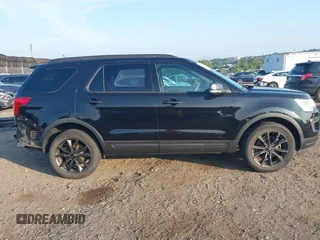 2019 Ford Explorer XLT с VIN 1FM5K8DH7KGA48681, выставлен на аукционе IAAI как лот 42757249 с пробегом 27 416 миль миль и . История ставок и продаж доступна на DreamBid. Изображение 13.
