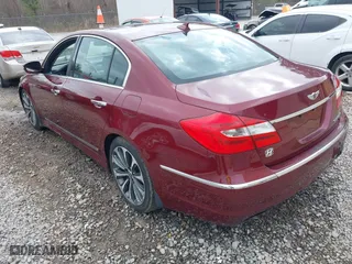 2013 Hyundai Genesis 5.0L R-Spec with VIN KMHGC4DH3DU240294, listed as a IAAI auction lot 41514721 with 137,269 mi miles. Bid and sale history available at carsss.com. Image 3.