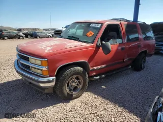 1999 Chevrolet Tahoe Z71 with VIN 1GNEK13R7XJ360927, listed as a Copart auction lot 45710265 with 267,180 mi miles and Salvage Title. Bid and sale history available at carsss.com. Image 1.