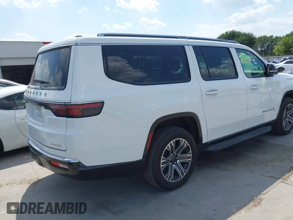 2024 Jeep Wagoneer Series II with VIN 1C4SJSBP6RS158498, listed as a IAAI auction lot 42448671 with 35,645 mi miles and . Bid and sale history available at DreamBid. Image 4.