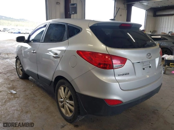 2011 Hyundai Tucson Limited with VIN KM8JUCAC2BU156616, listed as a IAAI auction lot 41788854 with 193,978 mi miles. Bid and sale history available at carsss.com. Image 3.