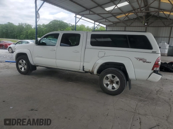 2009 Toyota Tacoma with VIN 3TMMU52N69M015298, listed as a Copart auction lot 54729255 with 341,477 mi miles and Salvage title. Bid and sale history available at DreamBid. Image 2.