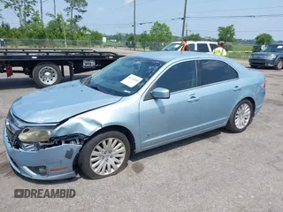 2010 Ford Fusion Hybrid with VIN 3FADP0L30AR387126, listed as a IAAI auction lot 42262640 with 203,973 mi miles and . Bid and sale history available at DreamBid. Image 2.