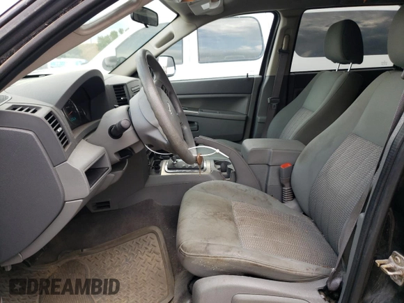 2007 Jeep Grand Cherokee Laredo with VIN 1J8GR48K77C569155, listed as a Copart auction lot 66904414 with 171,064 mi miles and Salvage Title. Bid and sale history available at carsss.com. Image 7.