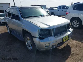 2008 Chevrolet TrailBlazer LT w/1LT with VIN 1GNDS13S482142888, listed as a IAAI auction lot 41375545 with 1 mi miles. Bid and sale history available at carsss.com. Image 6.