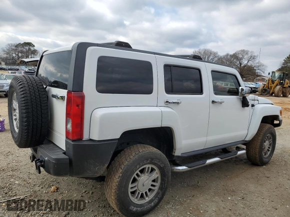 2008 Hummer H3 SUV Luxury with VIN 5GTEN13E888140825, listed as a Copart auction lot 44379165 with 125,394 mi miles and Salvage Title. Bid and sale history available at carsss.com. Image 3.