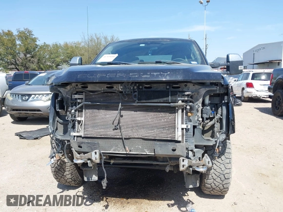 2020 Ford Super Duty F-250 SRW XL with VIN 1FT7W2BT4LEE84066, listed as a IAAI auction lot 41769458 with 149,998 mi miles. Bid and sale history available at carsss.com. Image 13.