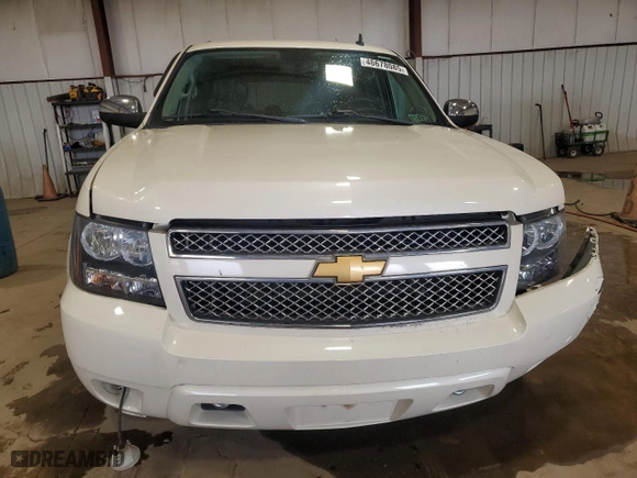 2013 Chevrolet Suburban LTZ with VIN 1GNSKKE74DR304557, listed as a Copart auction lot 48678085 with 133,255 mi miles and Salvage Title. Bid and sale history available at carsss.com. Image 5.