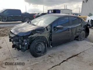 2020 Nissan Versa S z VIN 3N1CN8DV1LL920734, wystawiony jako Copart lot #54471725 z przebiegiem 64 923 mil mil oraz Szkoda całkowita • Salvage title. Historia ofert i sprzedaży dostępna na DreamBid. Obrazek 1.