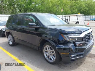 2024 Honda Passport EX-L with VIN 5FNYF8H55RB004740, listed as a IAAI auction lot 42247520 with 16,024 mi miles and . Bid and sale history available at DreamBid. Image 1.