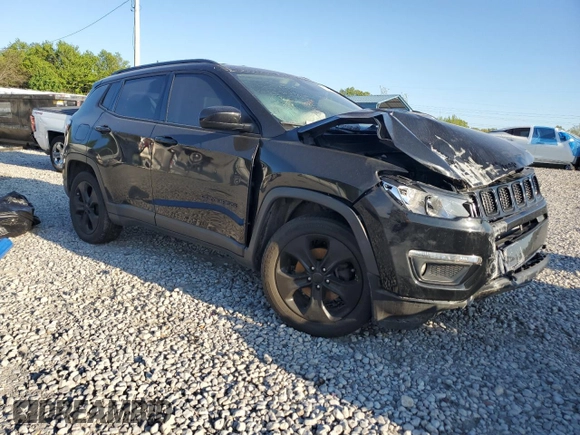 2018 Jeep Compass Altitude with VIN 3C4NJCBBXJT318361, listed as a Copart auction lot 51992595 with Not provided miles and Salvage title. Bid and sale history available at DreamBid. Image 4.