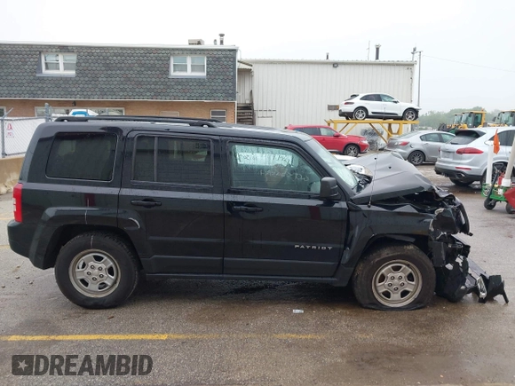 2016 Jeep Patriot Sport with VIN 1C4NJRBB4GD551671, listed as a IAAI auction lot 42322700 with 157,497 mi miles and . Bid and sale history available at DreamBid. Image 14.