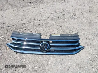2024 Volkswagen Tiguan with VIN 3VVTB7AX9RM217926, listed as a IAAI auction lot 42339057 with 8,233 mi miles and . Bid and sale history available at DreamBid. Image 12.