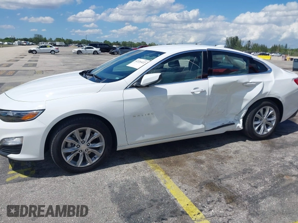 2025 Chevrolet Malibu LT with VIN 1G1ZD5ST2SF130788, listed as a IAAI auction lot 42226422 with 6,199 mi miles and . Bid and sale history available at DreamBid. Image 6.