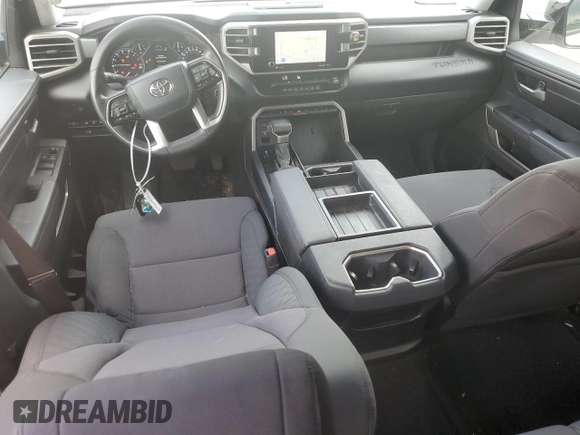 2022 Toyota Tundra SR5 with VIN 5TFLA5DB0NX041505, listed as a Copart auction lot 62826275 with 6,864 mi miles and Salvage title. Bid and sale history available at DreamBid. Image 8.