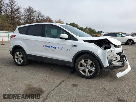 2015 Ford Escape SE with VIN 1FMCU9GX5FUB32807, listed as a Copart auction lot 77931094 with 111,212 mi miles and Non Repairable. Bid and sale history available at carsss.com. Image 4.